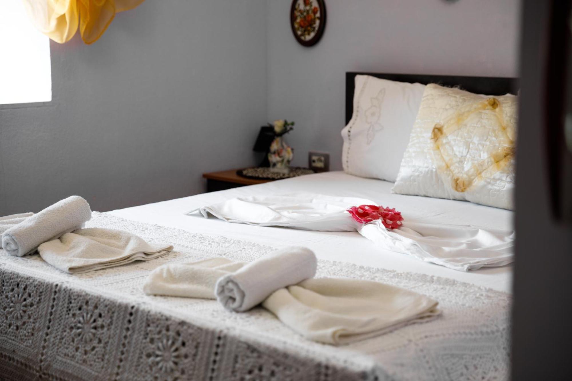 Leka Guesthouse Gjirokastra Zewnętrze zdjęcie