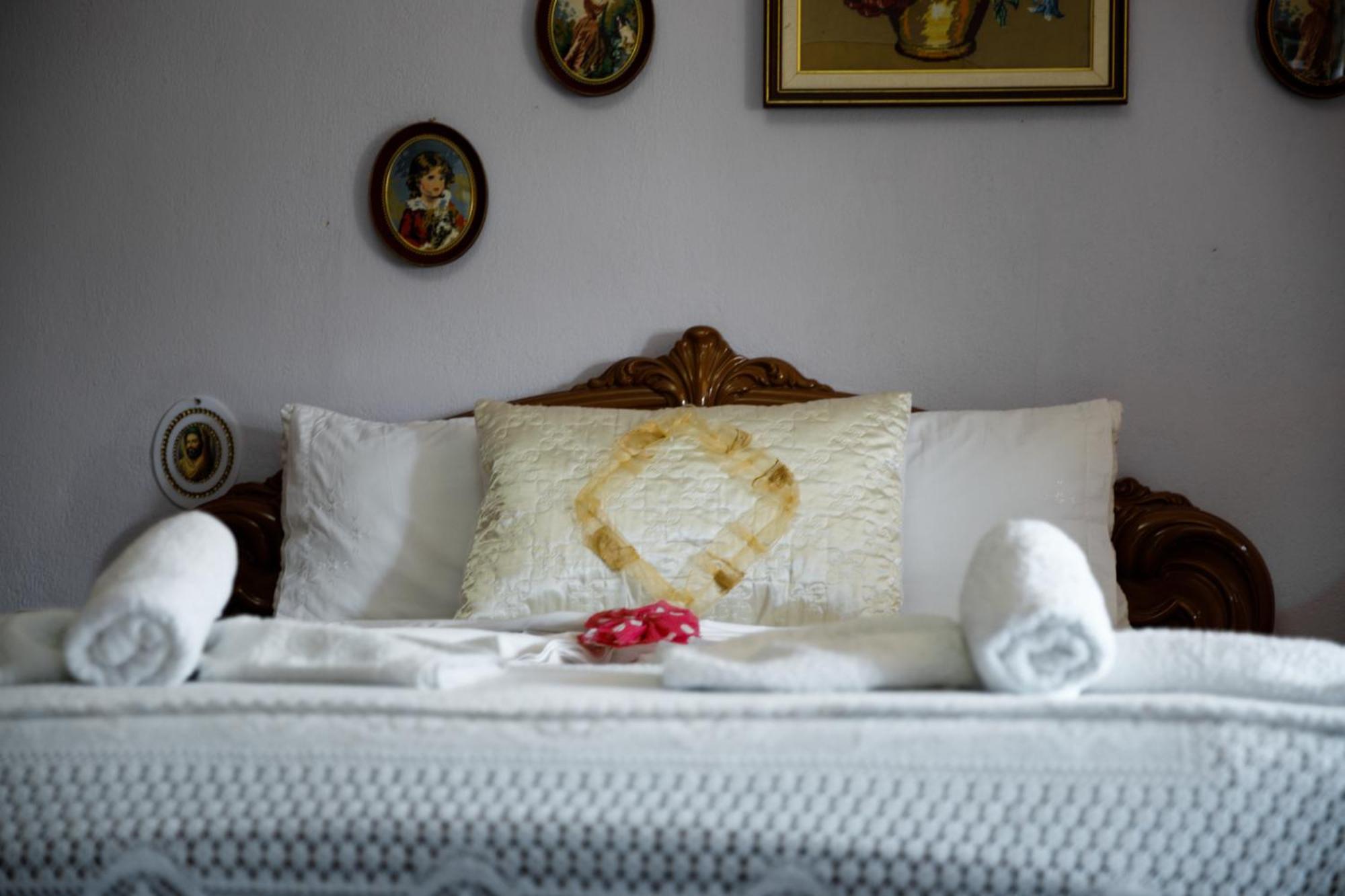 Leka Guesthouse Gjirokastra Zewnętrze zdjęcie