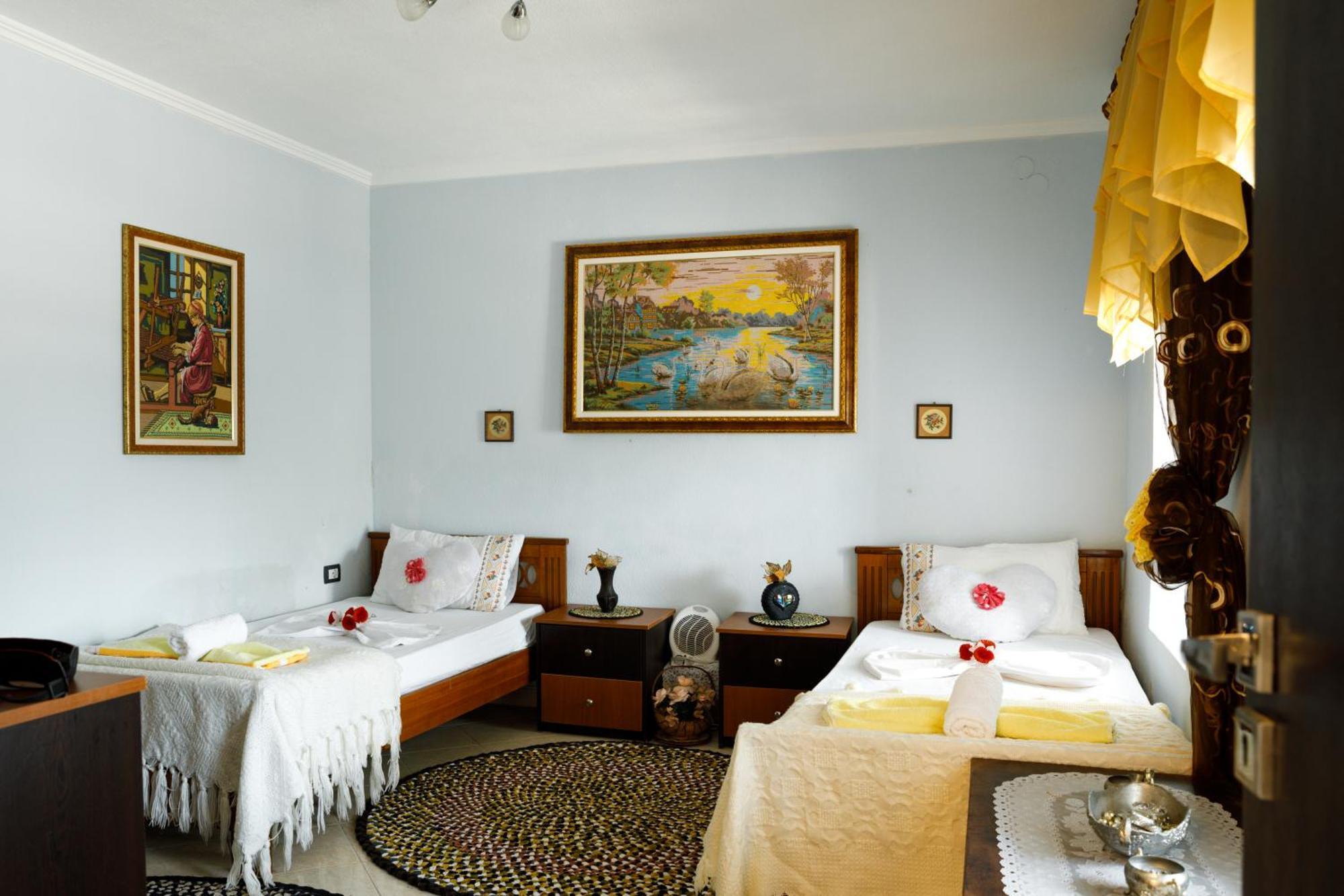 Leka Guesthouse Gjirokastra Zewnętrze zdjęcie